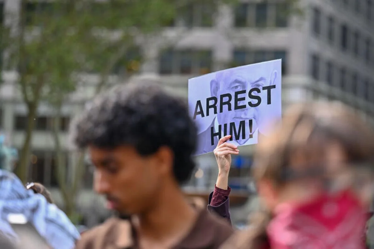 Netanyahu BM Genel Kurulu için geldiği New York’ta binlerce kişi tarafından protesto edildi — 7. fotoğraf