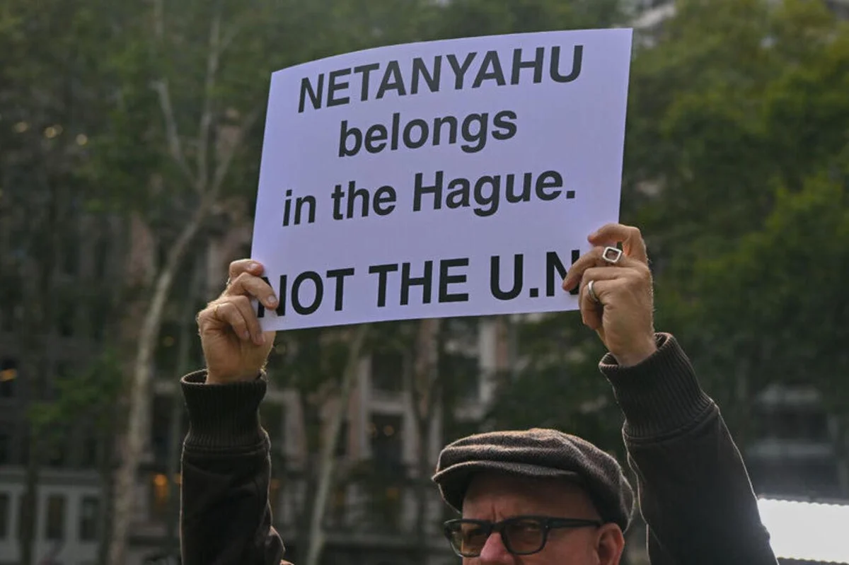Netanyahu BM Genel Kurulu için geldiği New York’ta binlerce kişi tarafından protesto edildi — 14. fotoğraf