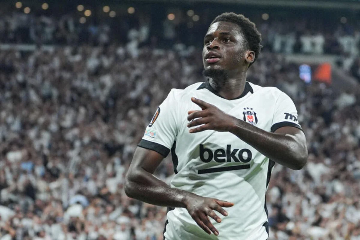 6) Ernest Poku - Beşiktaş: 32.6 milyon euro