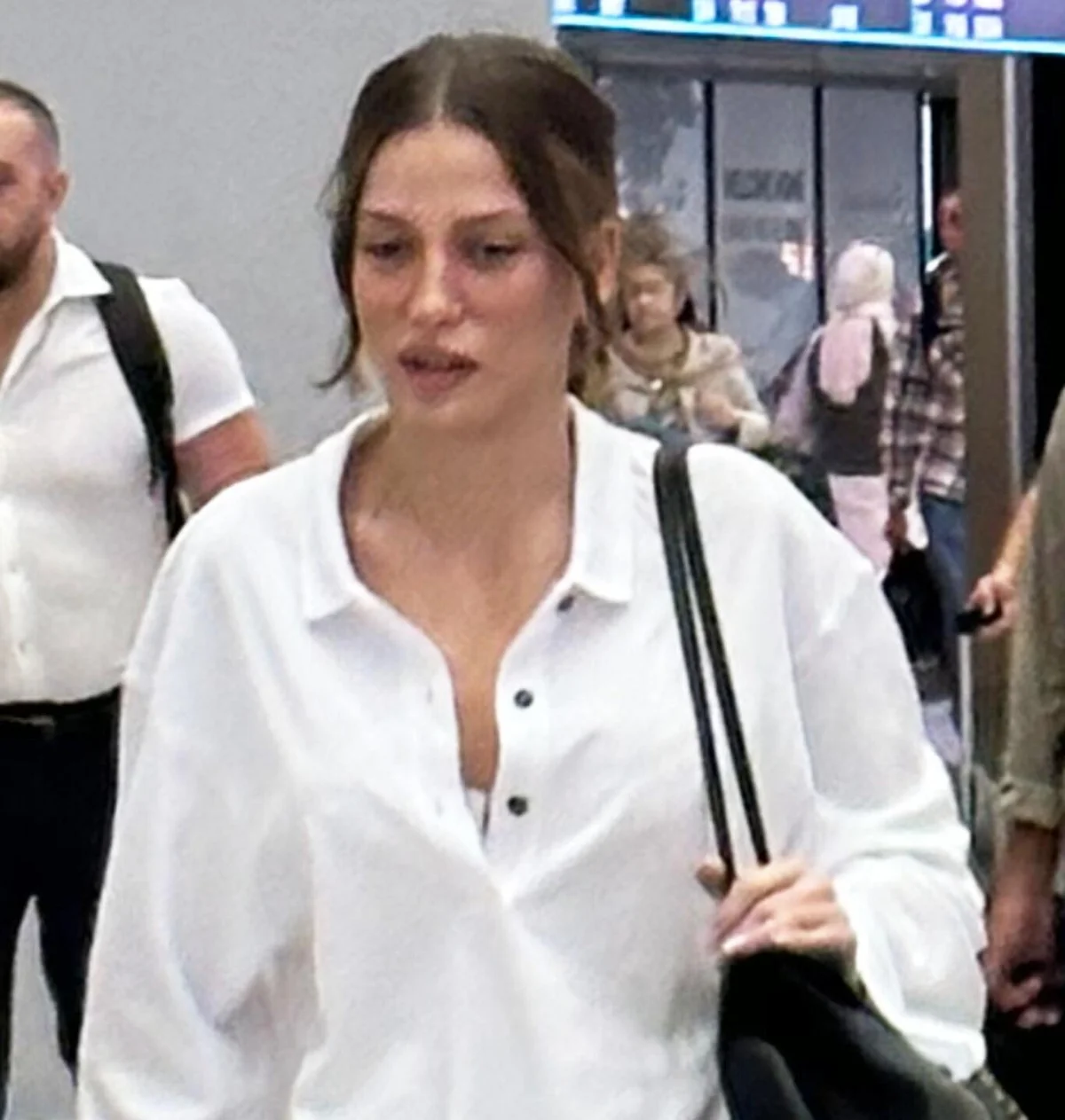 Sarıkaya, "Şehrin ritmi çok güzeldi, neşeliydi. Güzel bir haftaydı. Şimdi artık işimin başına dönüyorum. Film başlayacak, onun hazırlıkları var" dedi.
