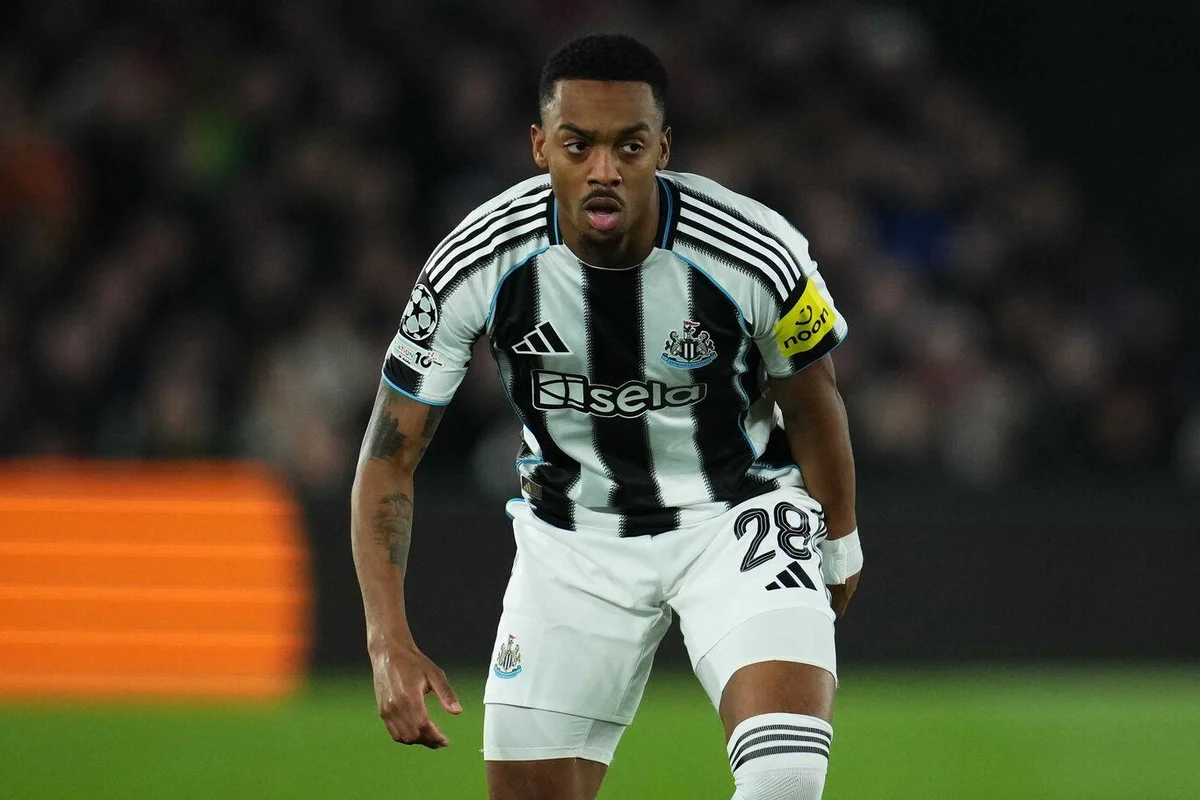 NEWCASTLE İLE WILLOCK ARASINDA GÖRÜŞME Football Insider'ın haberine göre; Newcastle United, Joe Willock ve temsilcileriyle önümüzdeki aylarda görüşmeler yapacak ve geleceği hakkında karar verecek.