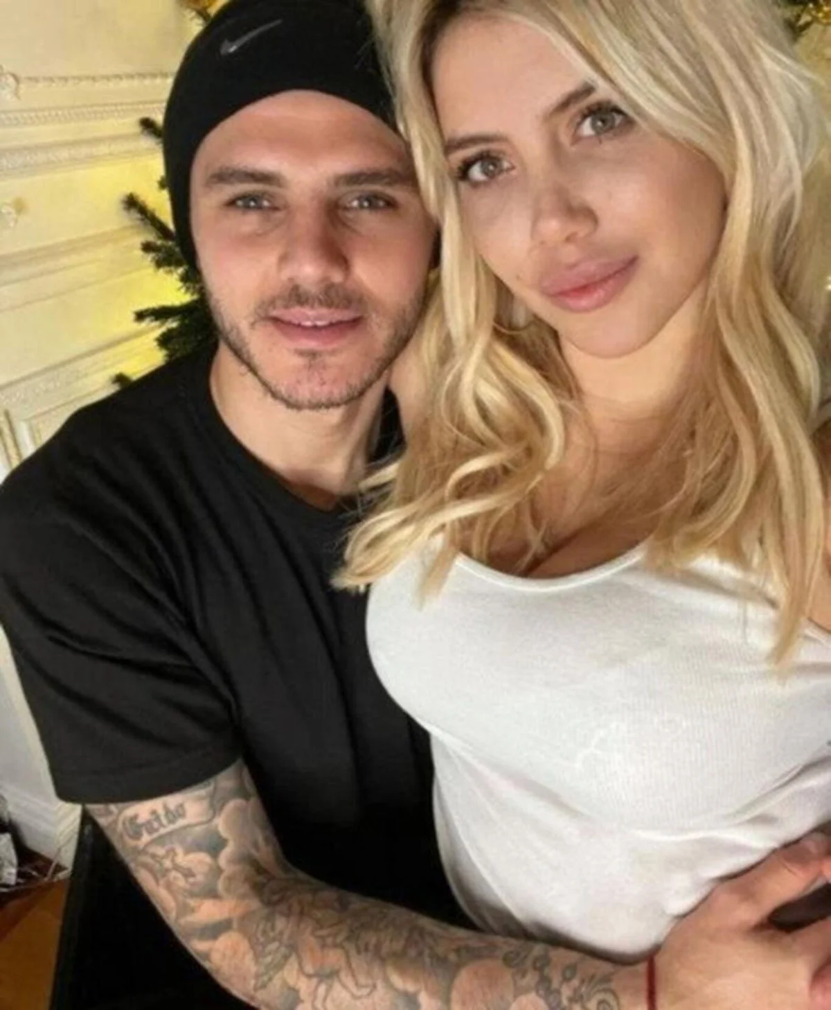 Francesca ile Isabella adında iki kızları bulunan Mauro Icardi ile Wanda Nara'nın ilişkisi; ihanet iddiaları ve velayet sürecinin ardından geçtiğimiz mart ayında resmen sona ermişti. Icardi, 15 Temmuz'da da sarı-kırmızılı kulüple yollarını ayırmıştı.