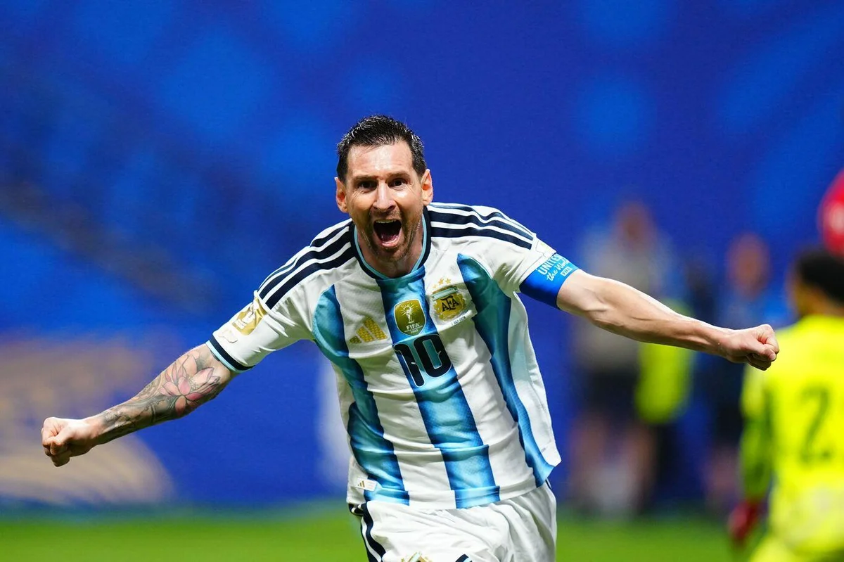 Lionel Messi, Arjantin'e rekorlarla veda ediyor! — 3. fotoğraf