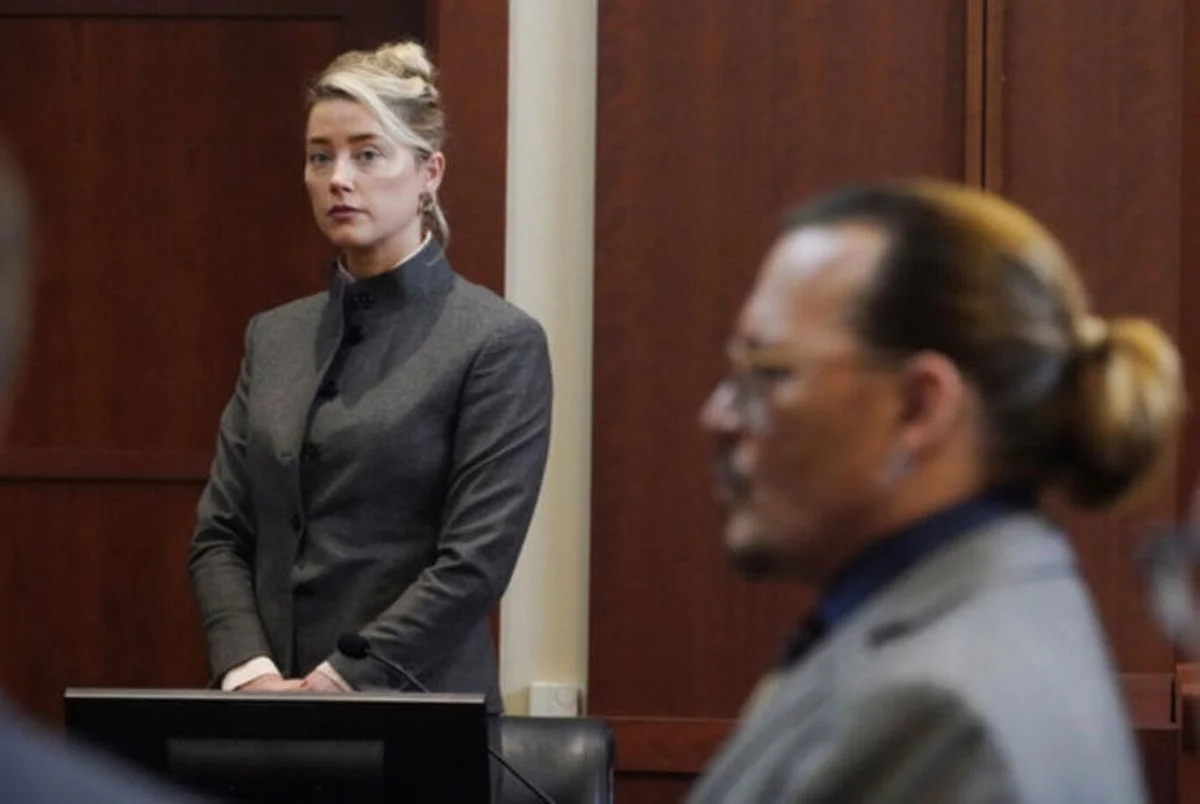 Hollywood'u terk edip İspanya'ya yerleşen Amber Heard'ün yarı maraton sevinci — 6. fotoğraf