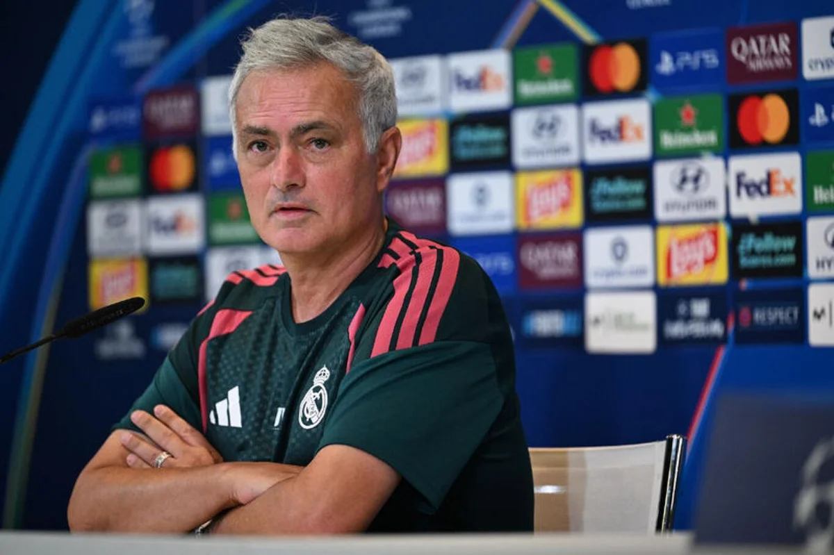 İtalyan basınından Corriere dello Sport'un YouTube kanalına konuşan Portekizlik teknik adam, Türk futbolundaki hakem sorununa ve Fenerbahçe dönemine de değindi.