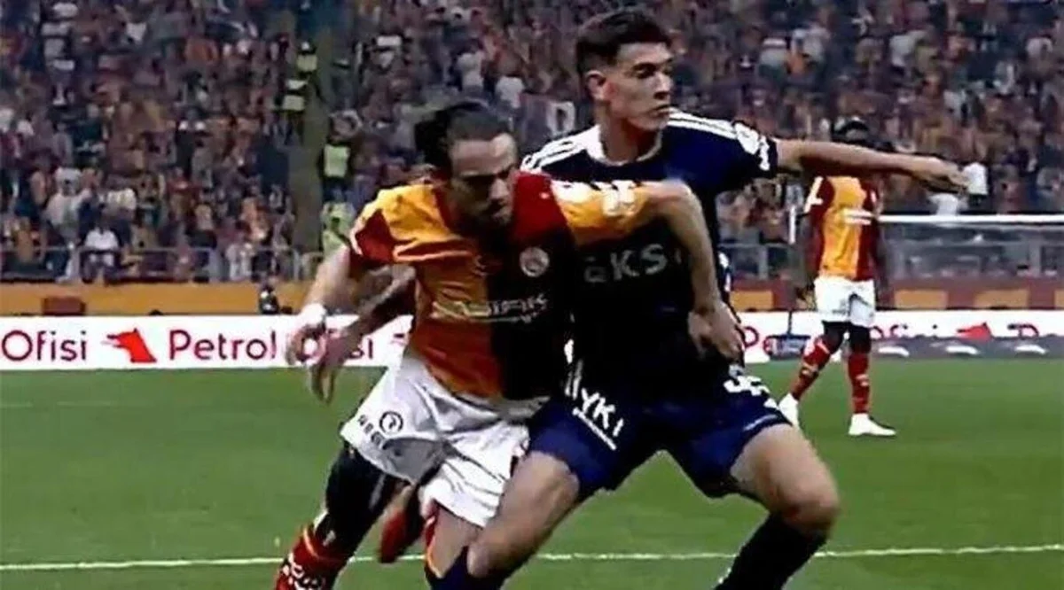 Eski hakemler Galatasaray - Kasımpaşa maçındaki pozisyonları değerlendirdi: Penaltı ve kırmızı kart yorumu! — 2. fotoğraf