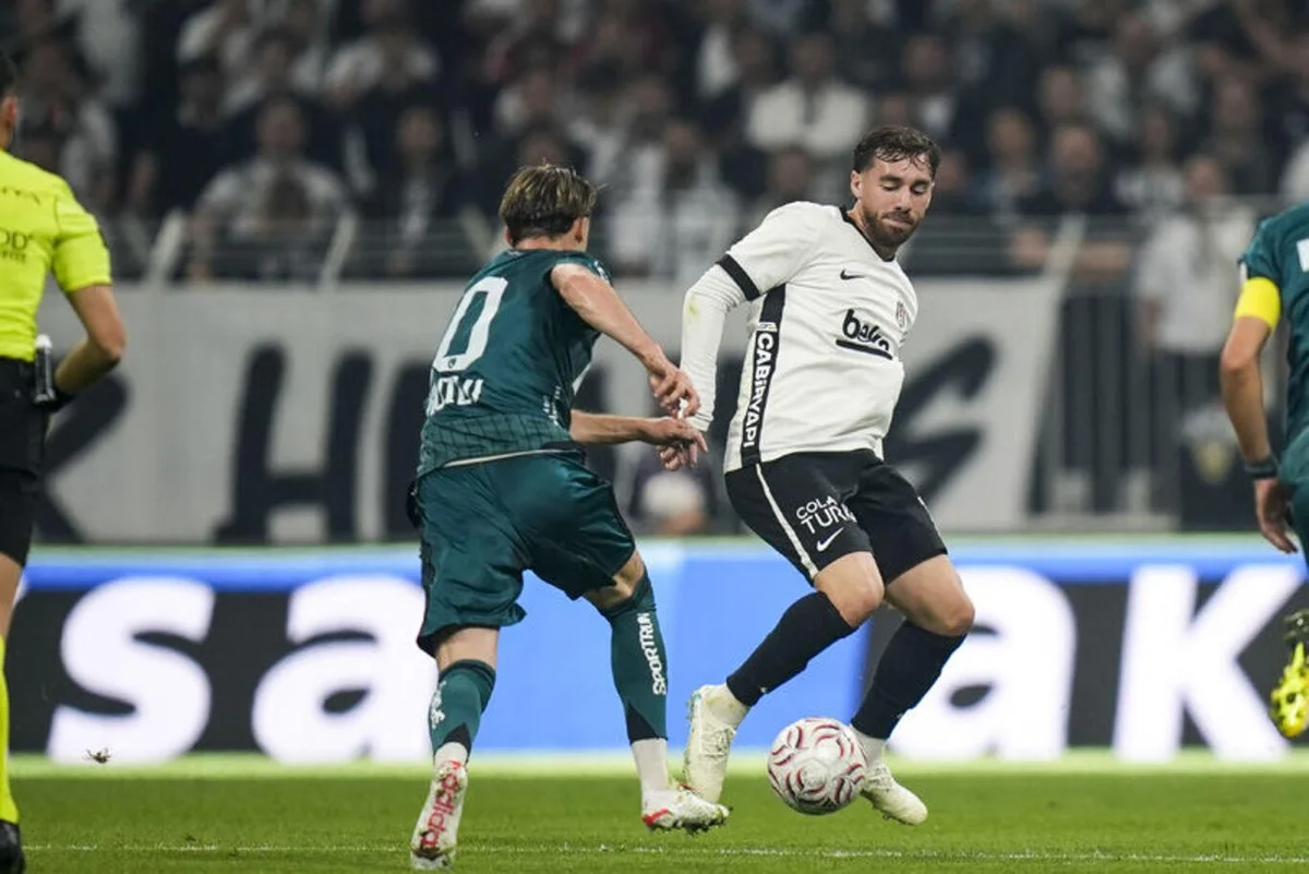 Spor yazarları Beşiktaş'ın Kocaelispor galibiyetini değerlendirdi: İlk yarıdaki oyun tamam! — 2. fotoğraf