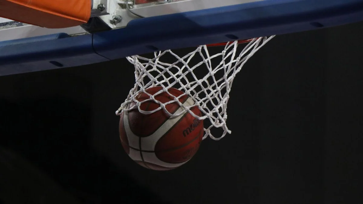 EuroLeague 19.00 | Hapoel Tel Aviv - Beşiktaş (S Sport) 20.30 | Anadolu Efes - Bayern Münih (S Sport Plus)