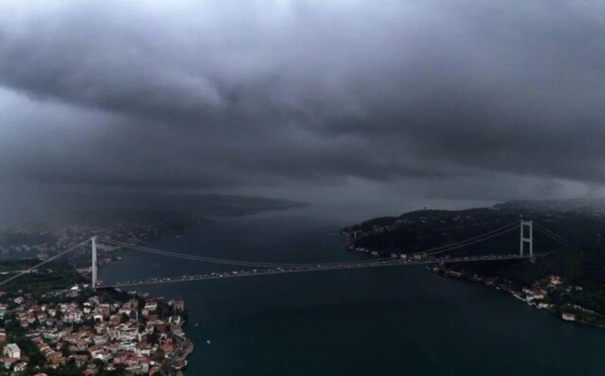 Bugün İstanbul’da hava nasıl olacak, yağış ne zaman bitecek? 15 Ekim Meteoroloji’den hava durumu ve sağanak yağış uyarısı — 2. fotoğraf