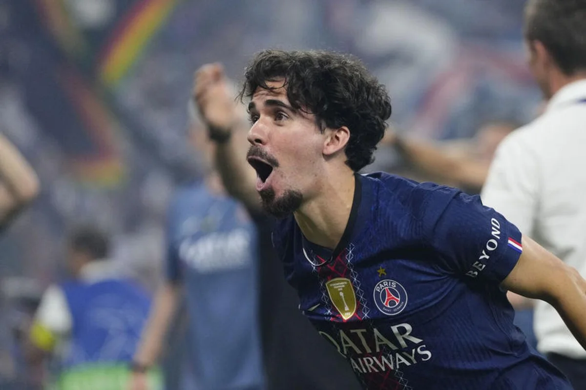 VITINHA (PSG)
