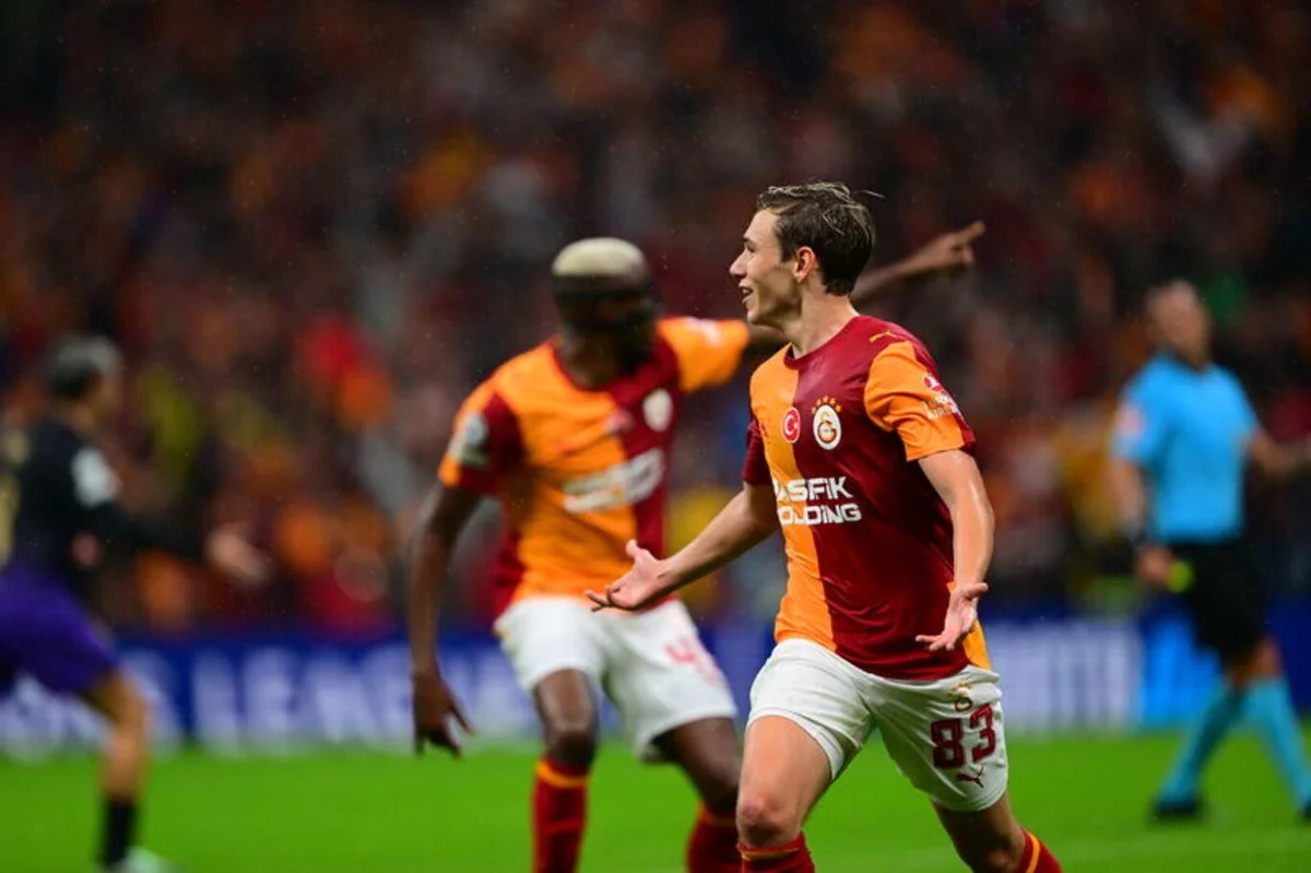 25 MİLYON EURO'YA TRANSFER EDİLDİ Galatasaray, Batrakov için Lokomotiv Moskova kulübüne 25 milyon Euro bonservis bedeli ödeneceğini açıkladı. Ayrıca sarı-kırmızılı takım, oyuncunun bir sonraki satış kârından Rus ekibine yüzde 15 pay verecek.