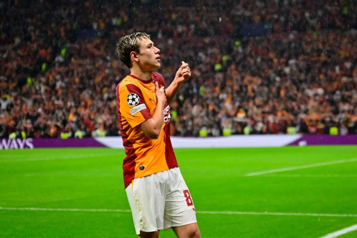 "ATLETICO MADRID'E DE ÖNERDİM" Korneev, "Batrakov'u, Atletico Madrid'e de önerdim. Yani her şey mümkün." şeklinde konuştu.
