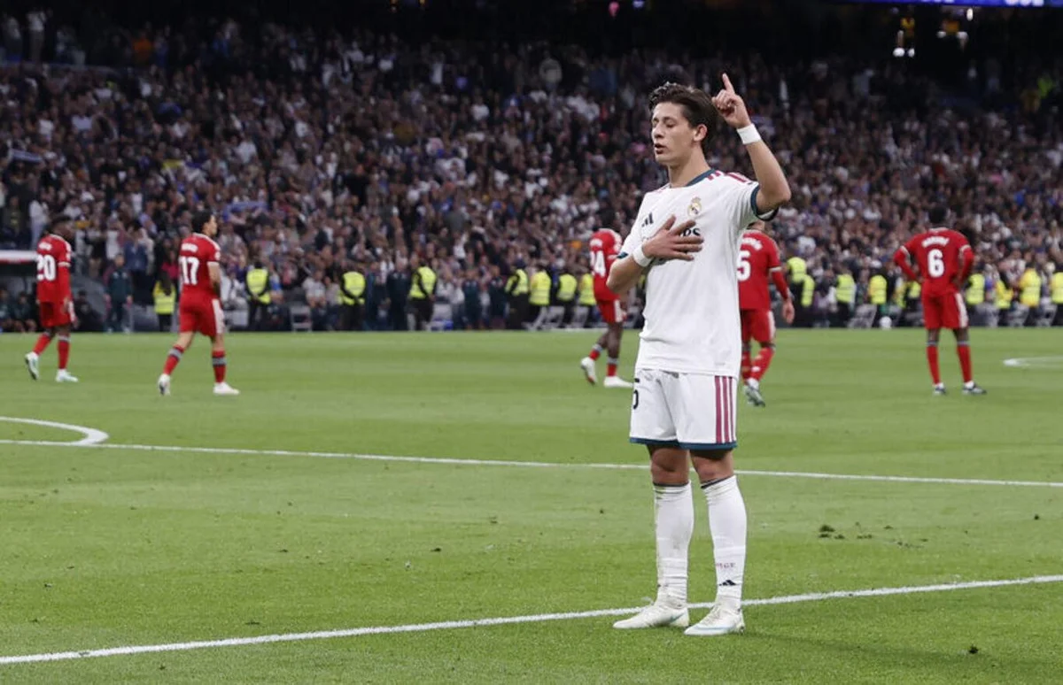 Mundo Deportivo: Güler kırmızı karttan kurtuldu Güler, Peque'ye topsuz alanda yaptığı dirsek darbesi nedeniyle kırmızı karttan kurtuldu; hareket cezalandırılmadı.