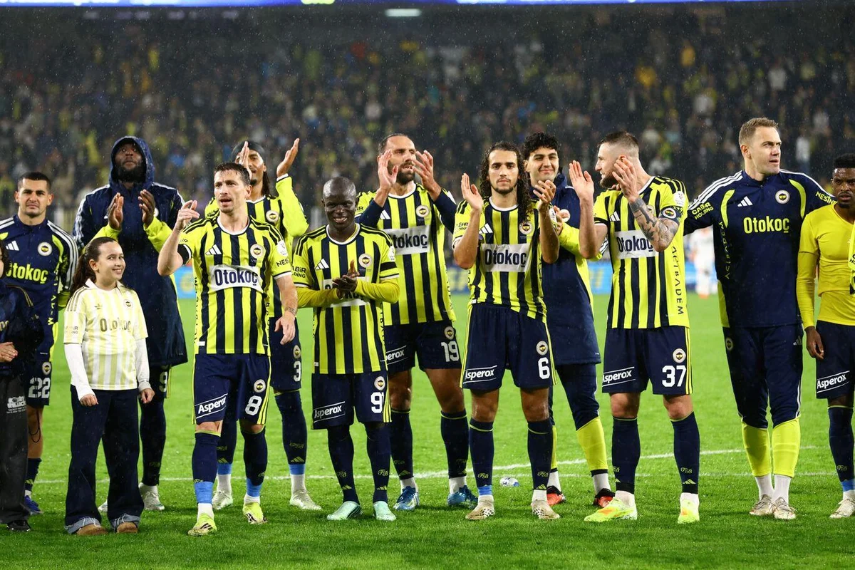Fenerbahçe'nin konuğu Slavia Prag! Hedef Şampiyonlar Ligi'nde 18 yıl sonra ilk galibiyet — 3. fotoğraf
