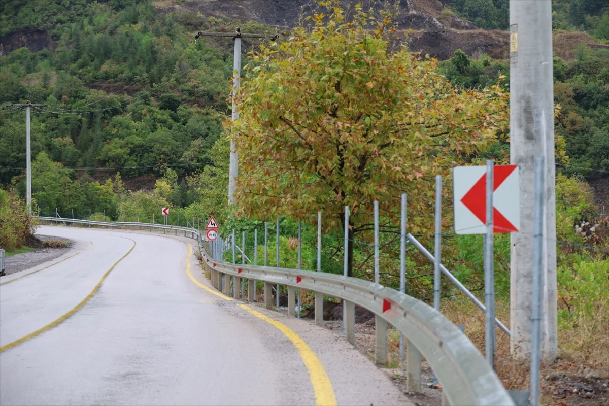 İSU, Yuvacık Barajı'na 5 bin 200, İhsaniye Barajı'na 1630 metre çit yapıyor