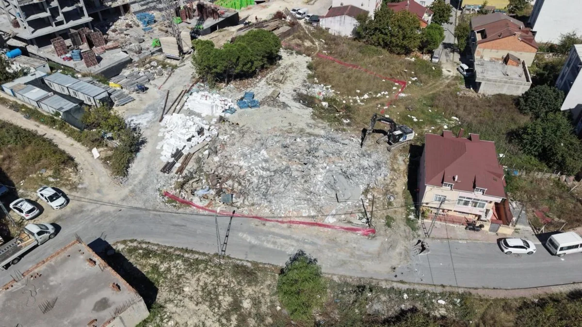 Arnavutköy'de kentsel dönüşüm hız kazandı: İmrahor Mahallesi'nde yeni aşamaya geçildi