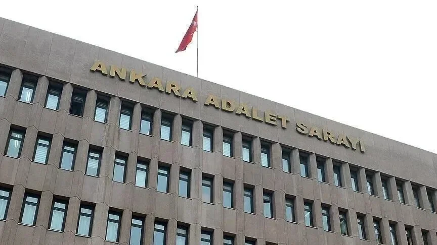 TOKİ arsası üzerinden 17 kişiyi 90 milyon lira dolandırdıkları iddiasıyla 8 gözaltı