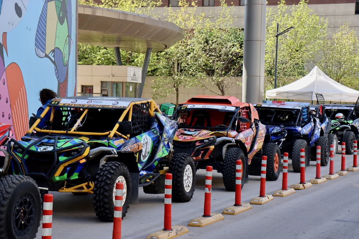 Türkiye Baja Şampiyonası'nda Baja Arca, Bursa'da 18 araç ve 36 sporcuyla başladı