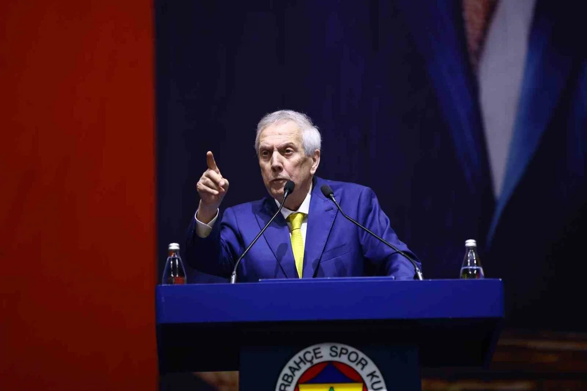 Aziz Yıldırım, Fenerbahçe'nin 4 ayda 190 milyon euro kaynak ürettiğini açıkladı