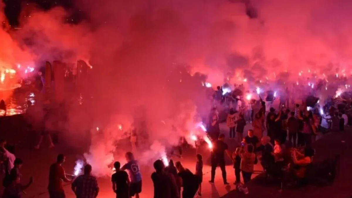 Bordo-mavili renkler, Perşembe günü Trabzon'da buluşuyor