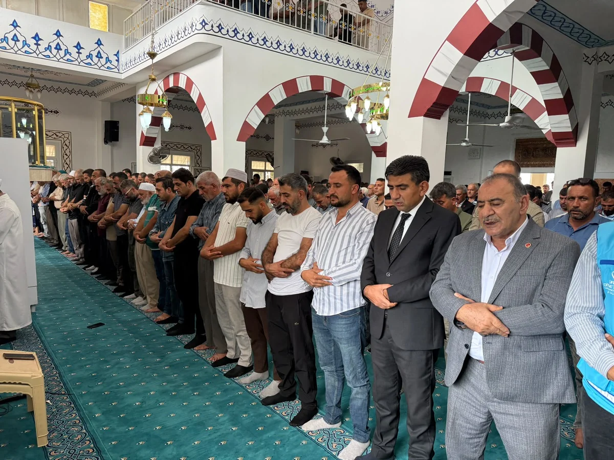 Girne'deki kazada kaybolan Demir kardeşlerin Reyhanlı'da gıyabi cenaze namazı kılındı