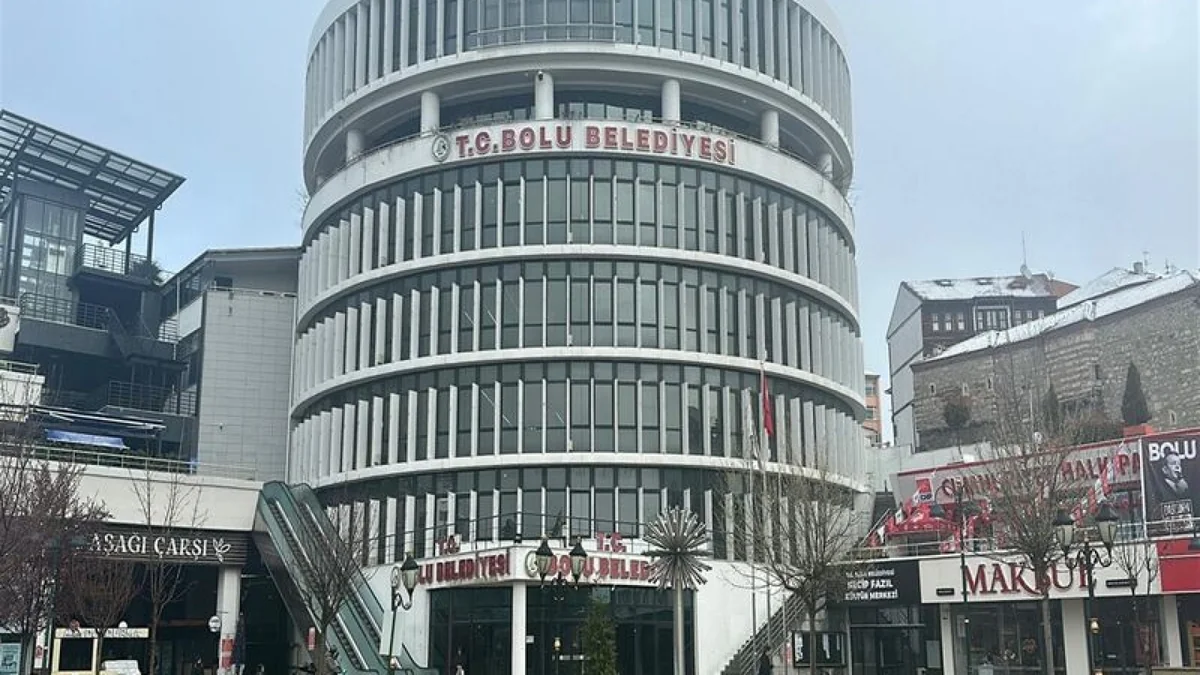 İkinci el mantar çadırlarında 24 milyon liralık vurgun iddiası