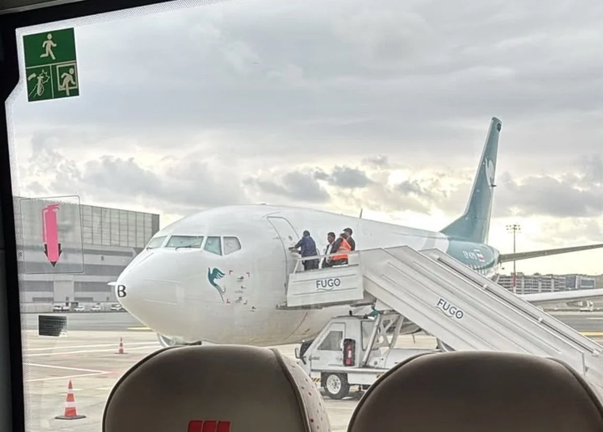 İranlı Caspian Airlines uçağı İstanbul Havalimanı'nda borç nedeniyle haczedildi