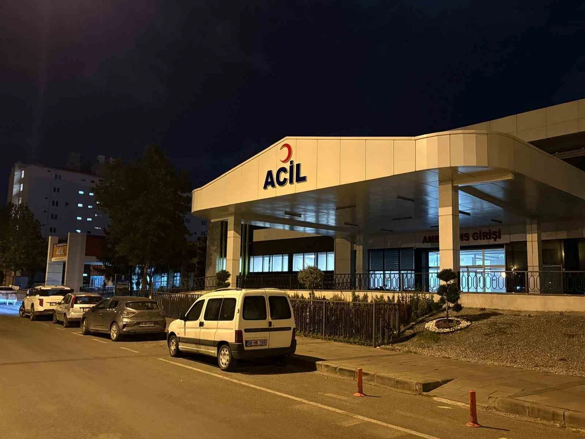 Kayseri Hacılar'da babasının kucağındayken başına taş isabet eden bebek kurtarılamadı