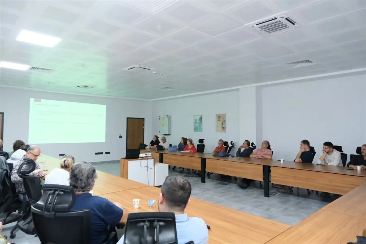 Kırklareli'nde aile hekimlerine yönelik anne ve bebek sağlığı eğitimi verildi