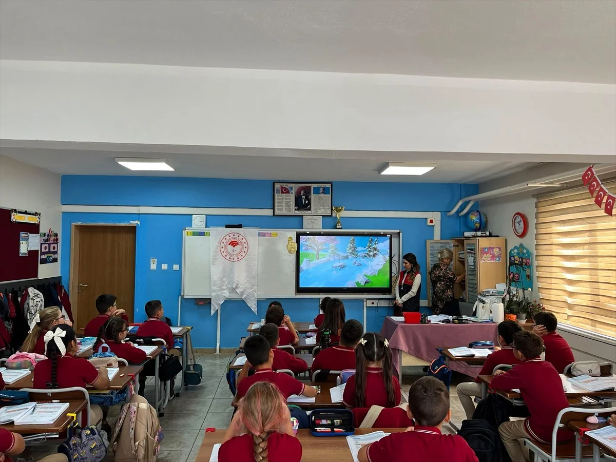 Kırklareli Vize'de ilkokul öğrencilerine su verimliliği eğitimi verildi
