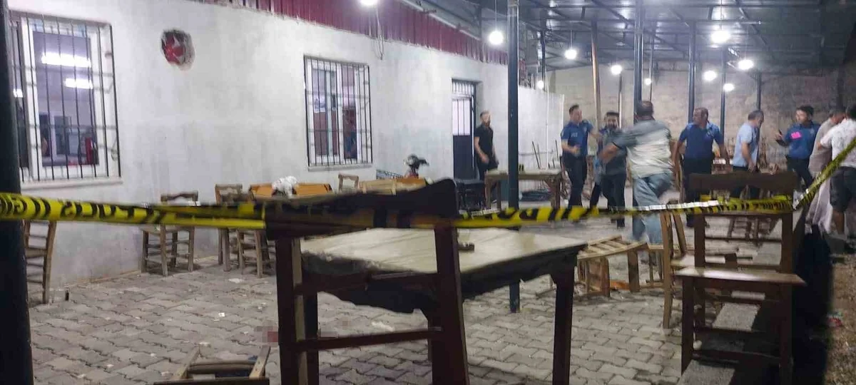 Tarsus Çağlayan'da kahvehaneye silahlı saldırıda 1 kişi öldü, 4 kişi yaralandı