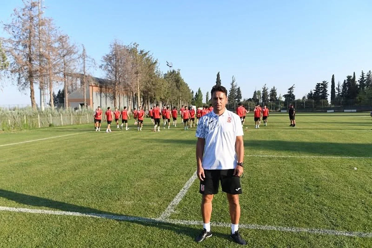 7-1'lik mağlubiyet sonrası Balıkesirspor'un yeni teknik direktörü Cem Kavçak oldu