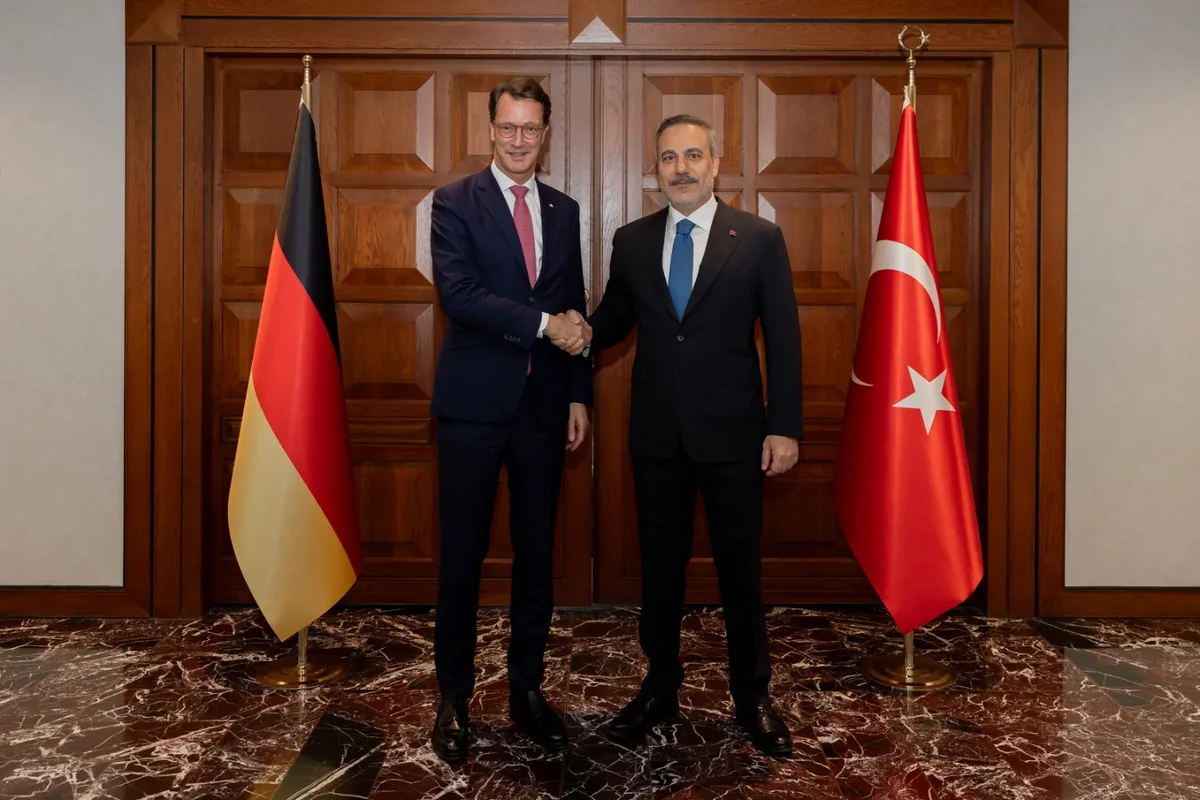 Bakan Fidan, Almanya’nın Kuzey Ren-Vestfalya Eyaleti Başbakanı Wüst ile görüştü