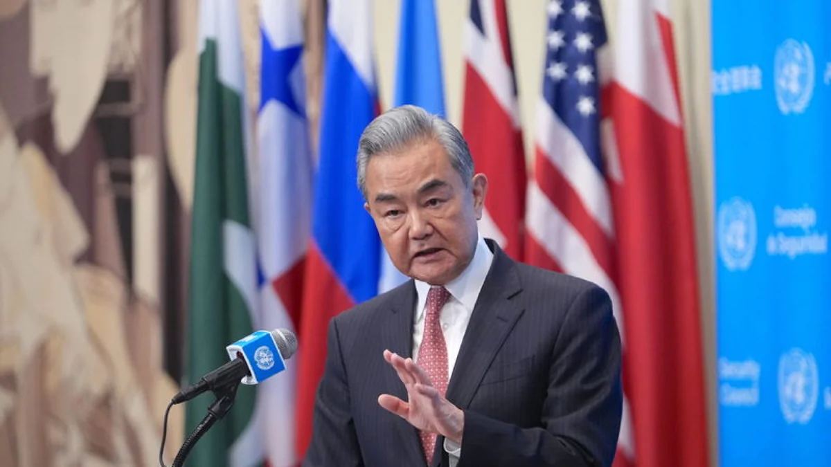 Çin Dışişleri Bakanı Vang: Japonya tarihten ders çıkarmazsa geleceği de olmayacaktır
