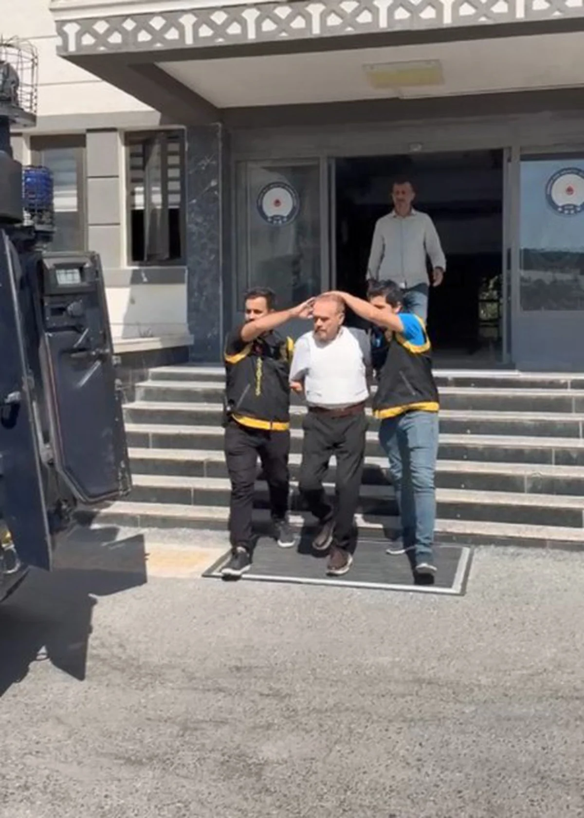 Mersin Tarsus'ta kahvehane saldırısında 1 kişi öldü, 70 yaşındaki zanlı tutuklandı