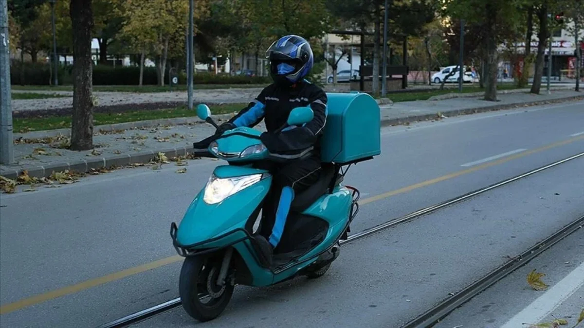 Motosiklet ve motokuryelere trafik yasağı