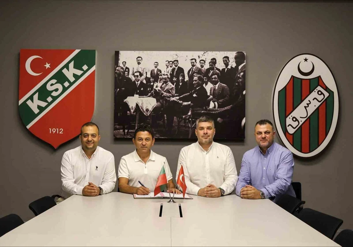 TFF 3. Lig 2. Grup ekibi Karşıyaka, teknik direktörlüğe Zafer Uysal'ı getirdi