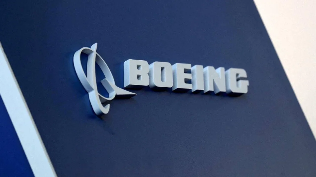 ABD Donanması'nın 20 milyar dolarlık savaş uçağı Boeing'e