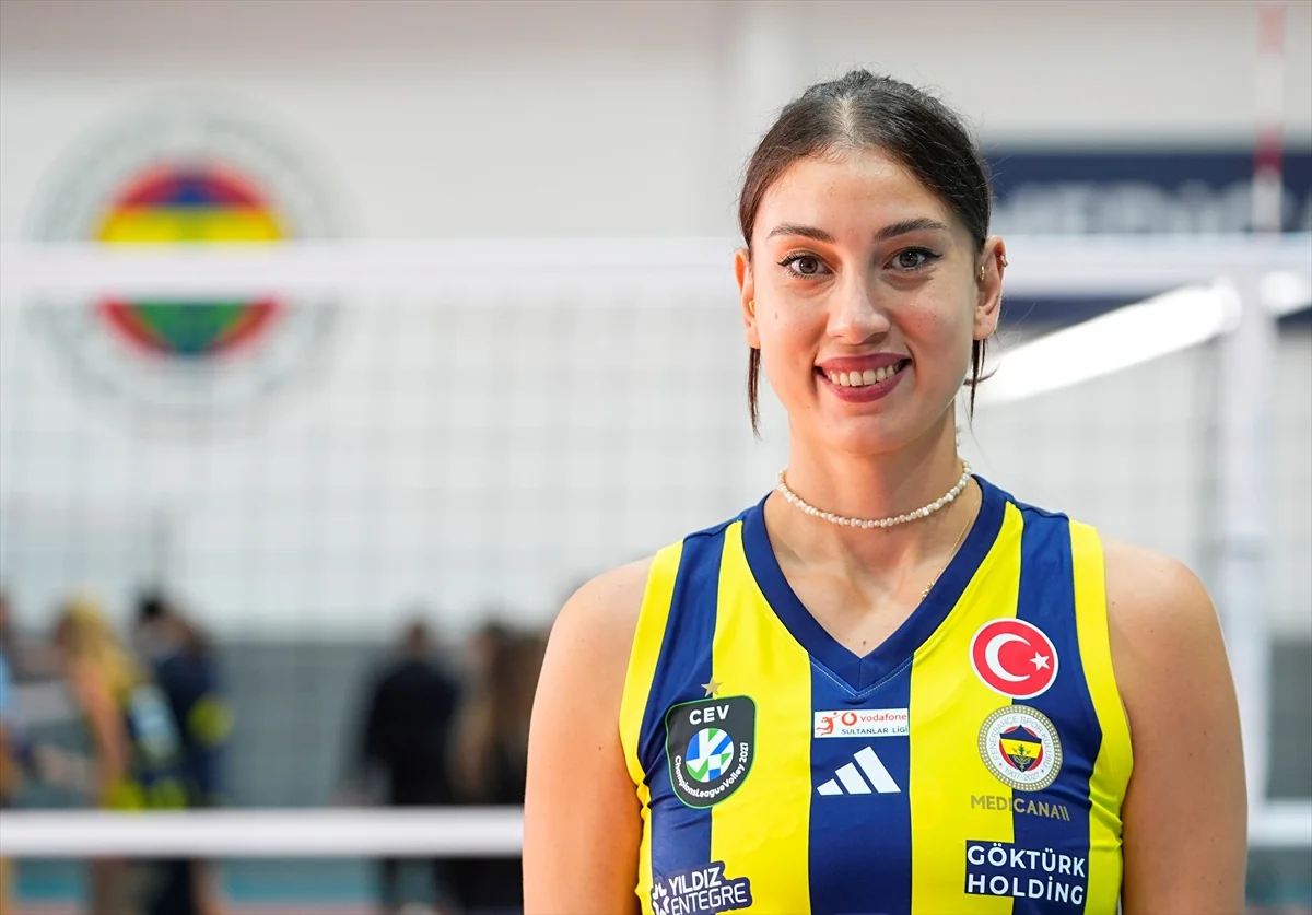 Arelya Karasoy Koçaş ve Kübra Akman, Fenerbahçe Medicana'nın kupa hedefini anlattılar