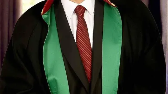 Cezaevine uyuşturucu götüren avukata 23 yıl hapis