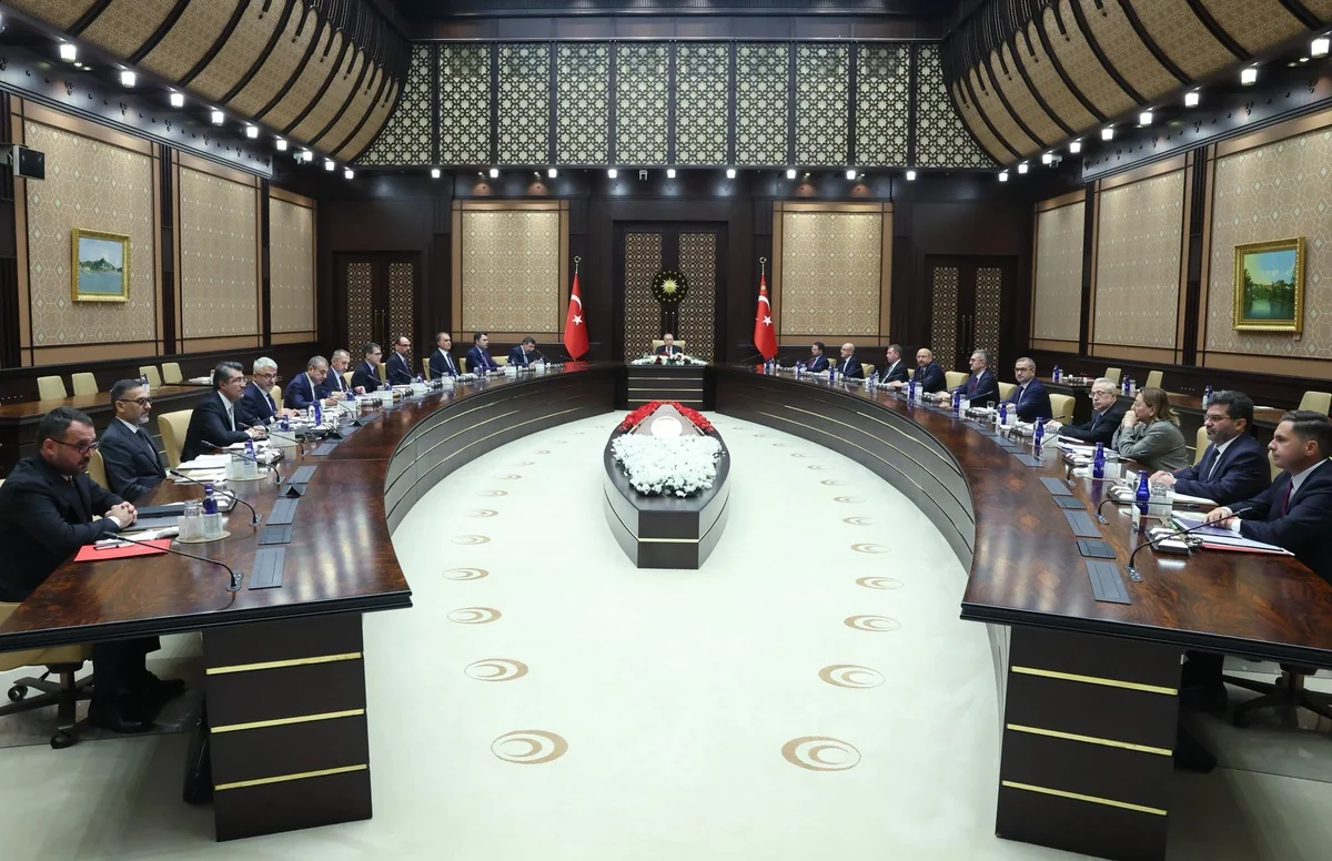 Cumhurbaşkanı Erdoğan başkanlığında sermaye piyasaları toplantısı: "Fon Koordinasyon Kurulu" oluşturuldu, DDK inceleme başlattı