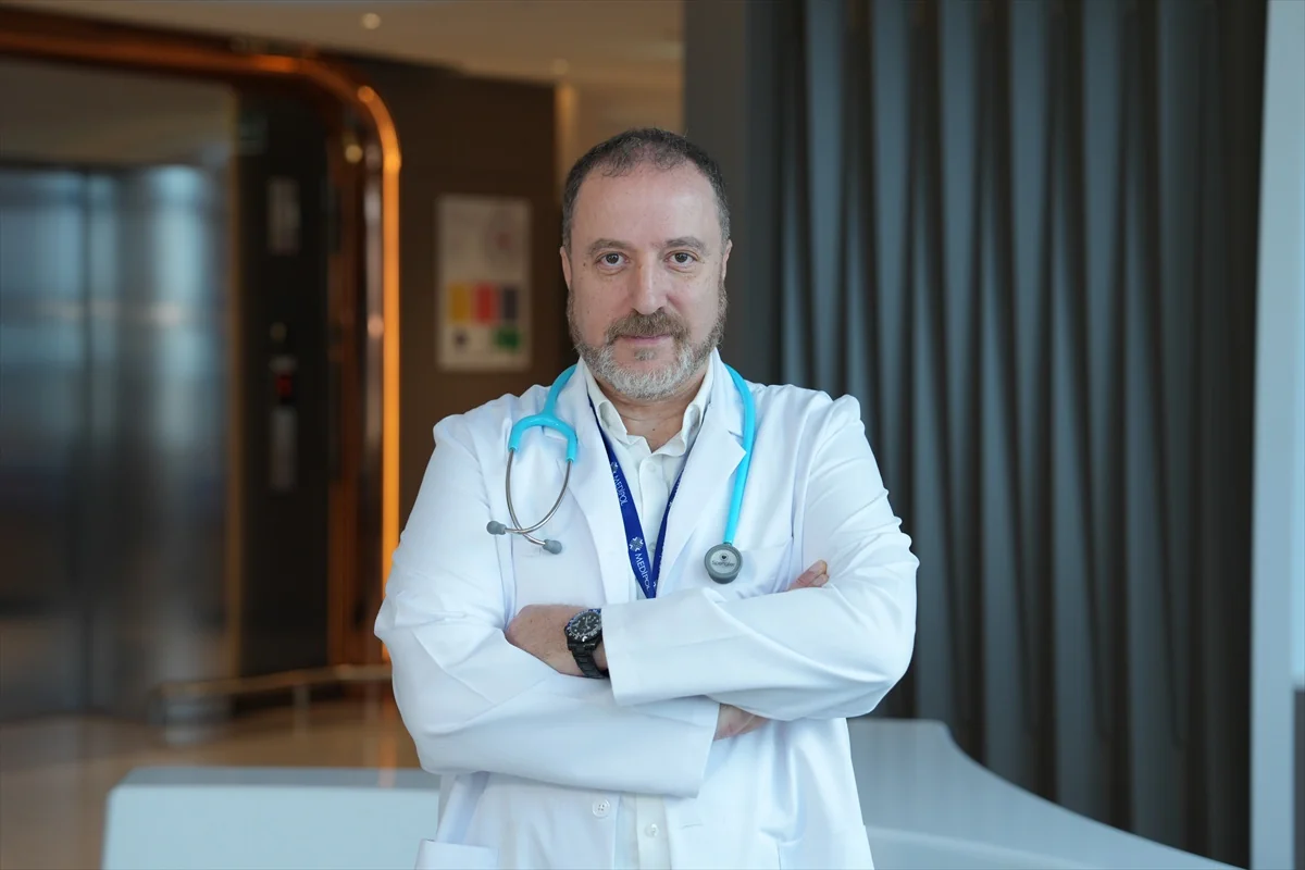 Prof. Dr. Akgün uyardı, çocuklarda idrar tutma böbrek kaybına yol açabiliyor