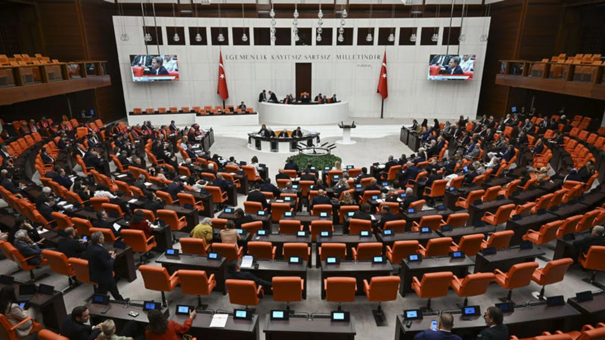 TBMM'de yeni yasama yılı yarın başlıyor