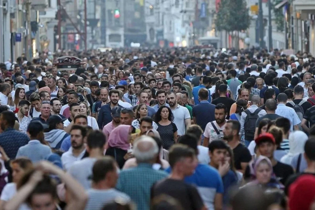 TÜİK yeni tabloyu açıkladı! İşsizlik oranı ağustosta yüzde 7,8'e geriledi