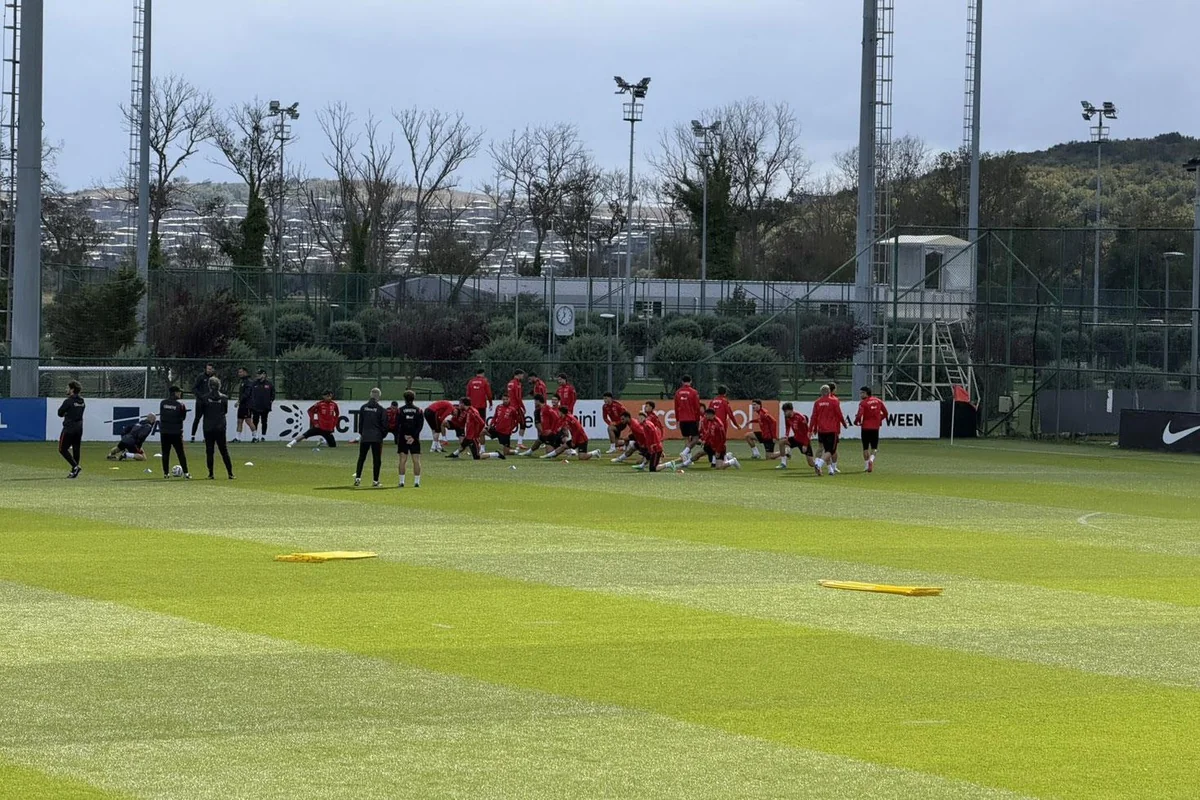 A Milli Takım'da büyük şok! Yıldız futbolcumuz idmana çıkamadı