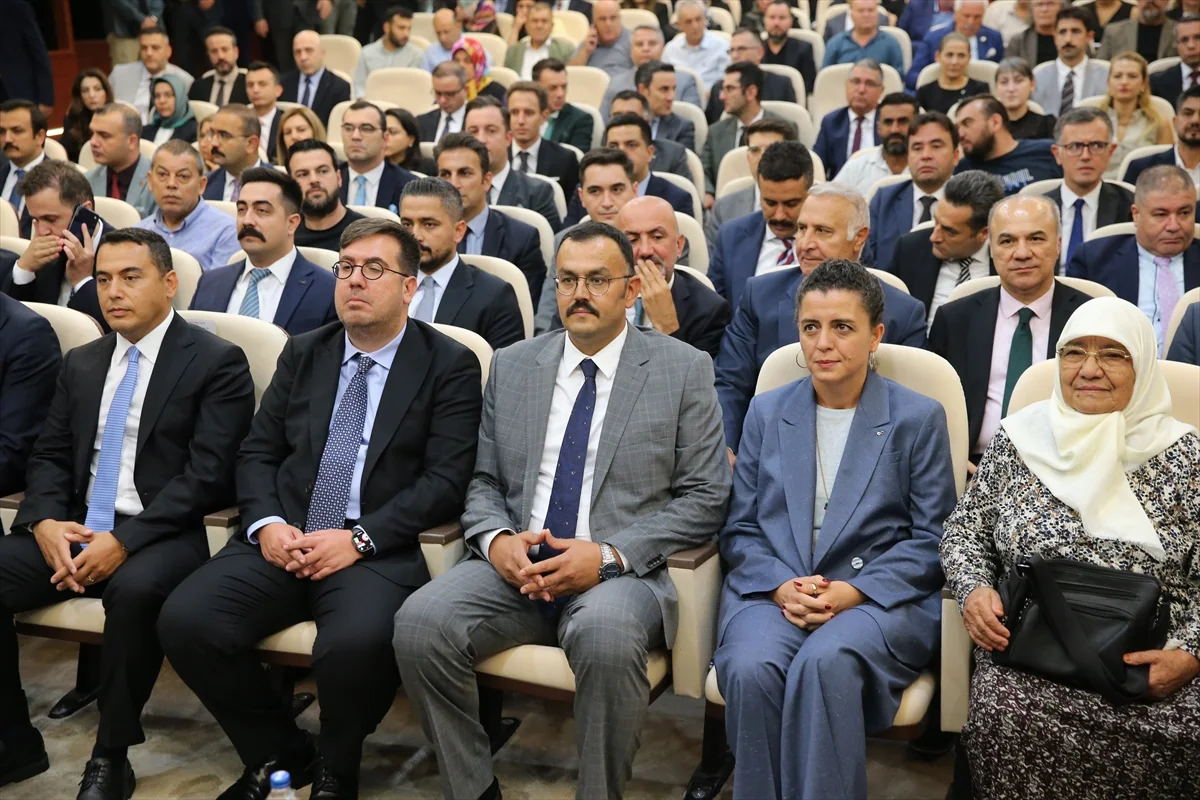 Antalya Adliyesi'nde Savcı Gadem Taş'ın adını taşıyan konferans salonu törenle açıldı