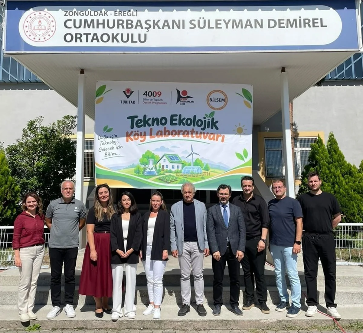 BEUN akademisyenleri köy okulunda TÜBİTAK 4009 projesini tamamladı