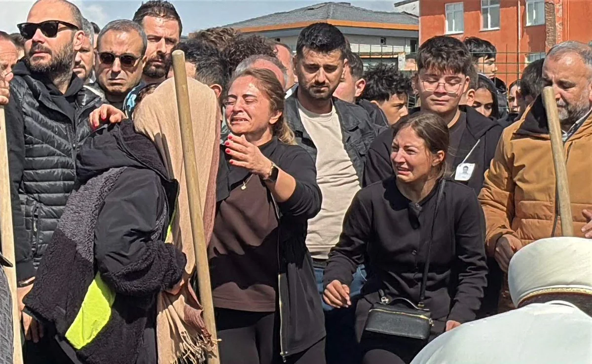 Çorlu'da tankerle çarpışan liseli toprağa verildi, kaçan sürücü yakalandı