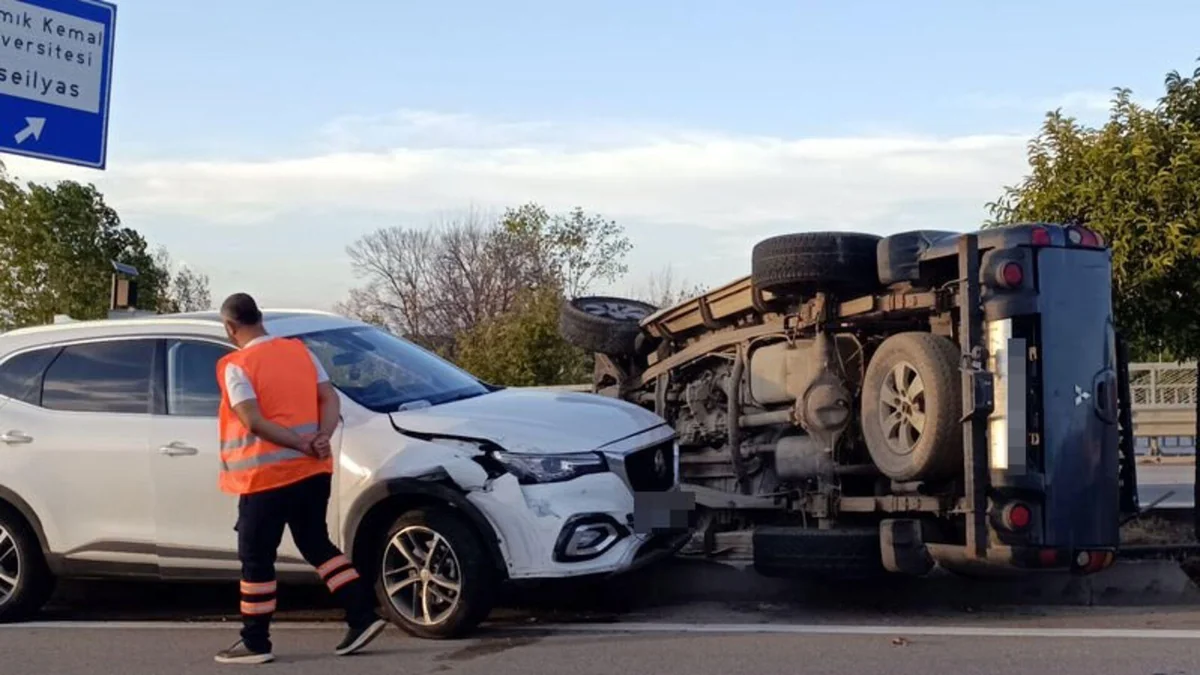 Dehşet iddia! İçerisinde çocuk bulunan otomobili kaçırdı, araçlara ve yayaya çarptı!