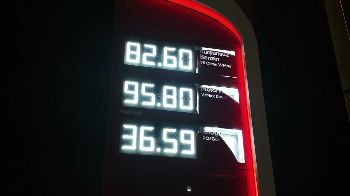 Isparta'da motorine 3,60 lira zam pompaya yansıdı, LPG de 1,45 lira arttı